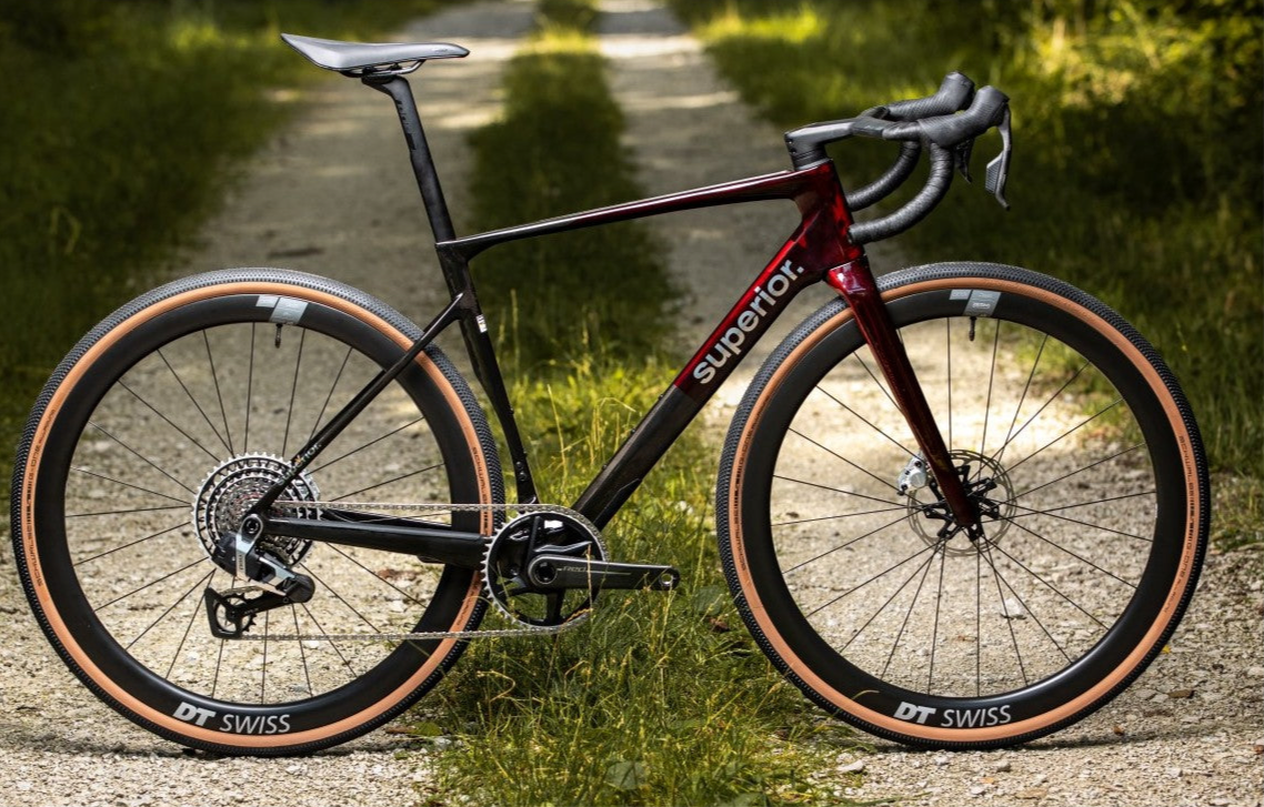 GRAVEL SUPERIOR X-ROAD 9.9 GR SERIE LIMITE 2025 DISPO MARS