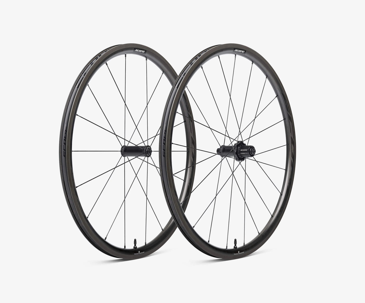 Paire de Roues SCOPE NOIR RACE 30 DISC à Pneus (Center Lock)