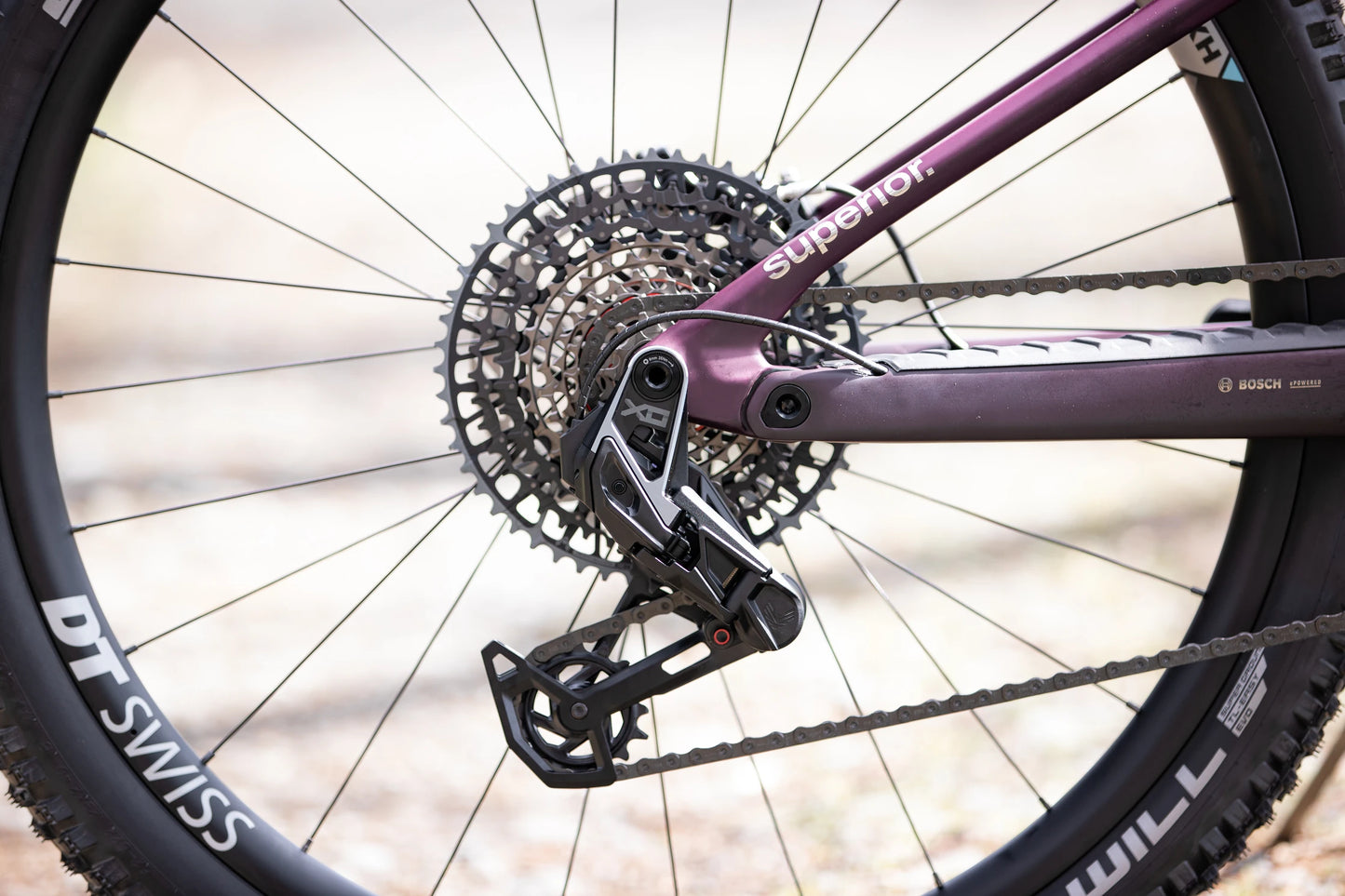 VTT Électrique Superior iXF 9.8 Matt Berry / Carbon 2025