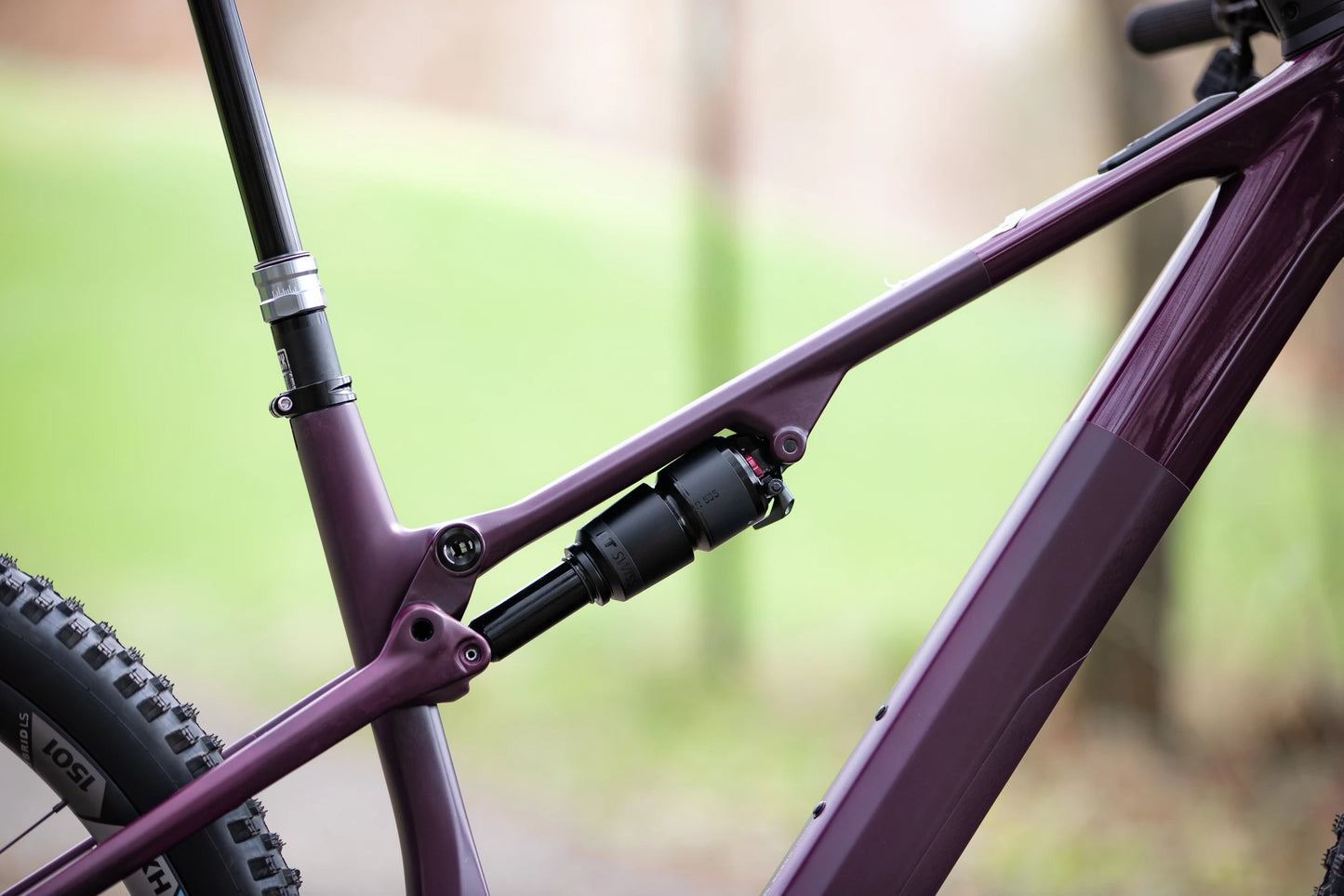 VTT Électrique Superior iXF 9.8 Matt Berry / Carbon 2025