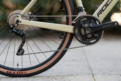 GRAVELRIDE 700 CRB - Matte Sand/Black
