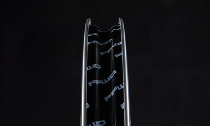 PAIRE DE ROUES RYOT 33 - TLR Disque - FFWD / Sram XDR ET Shimano HG  New 2025