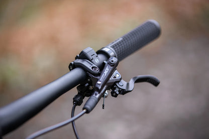 VTT Électrique Superior iXF 9.7 Noir Mat / Noir Gloss 2025