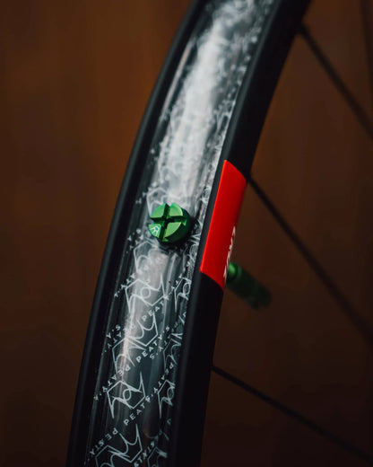 Valves Tubeless Peaty's MK2 Chris King 42mm