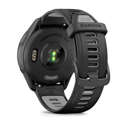 Forerunner® 265 noire avec bracelet en silicone noir/gris