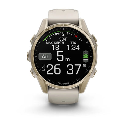 Montre GPS Garmin Fénix 8 AMOLED - 43 mm Sapphire Titane Soft Gold avec Bracelet en Silicone Gris Beige