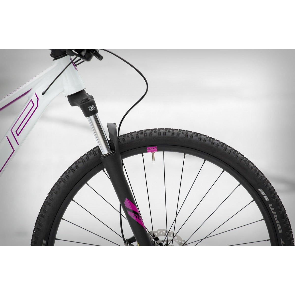 VTT XC 819W SUPERIOR